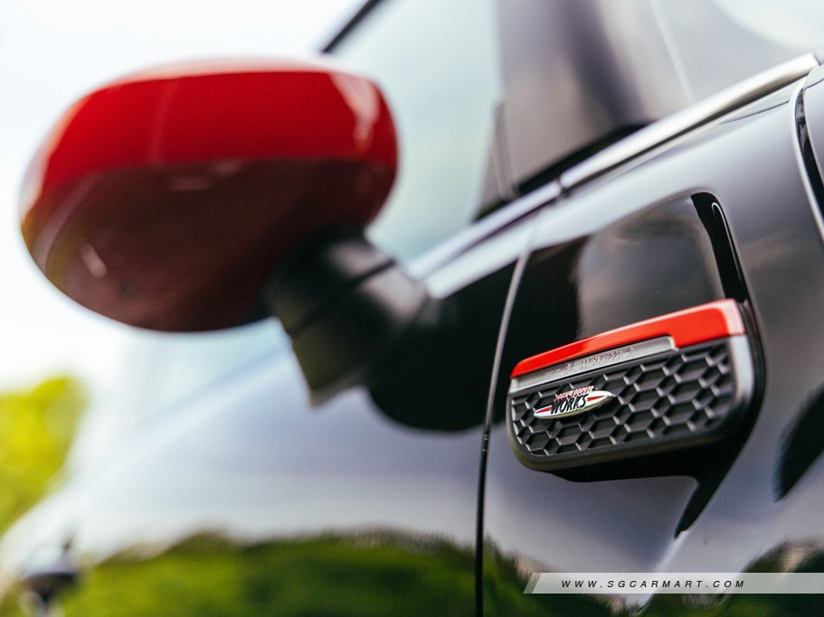 https://i.i-sgcm.com/new_cars/cars/12314/12314_g77
