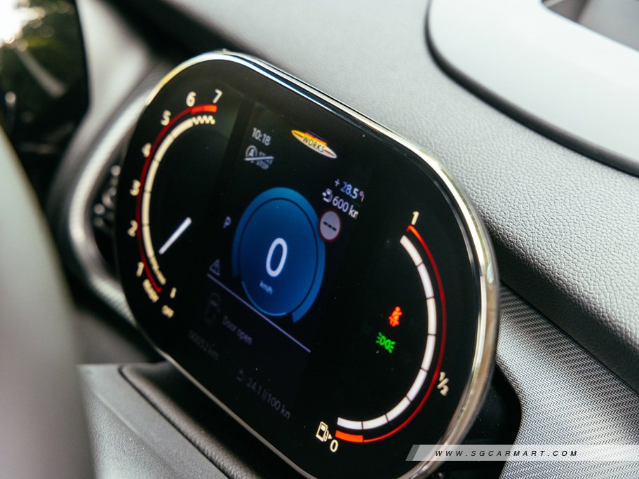 https://i.i-sgcm.com/new_cars/cars/12314/12314_g85