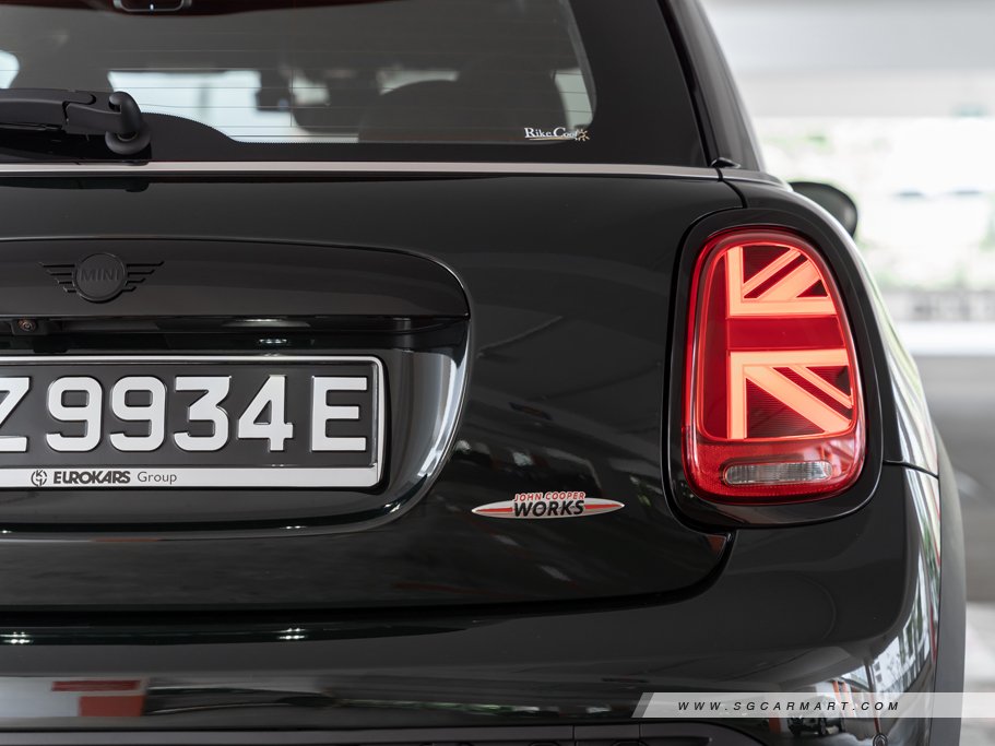 https://i.i-sgcm.com/new_cars/cars/12314/12314_g97