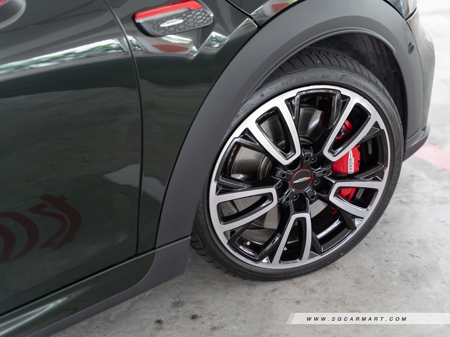 https://i.i-sgcm.com/new_cars/cars/12314/12314_g99