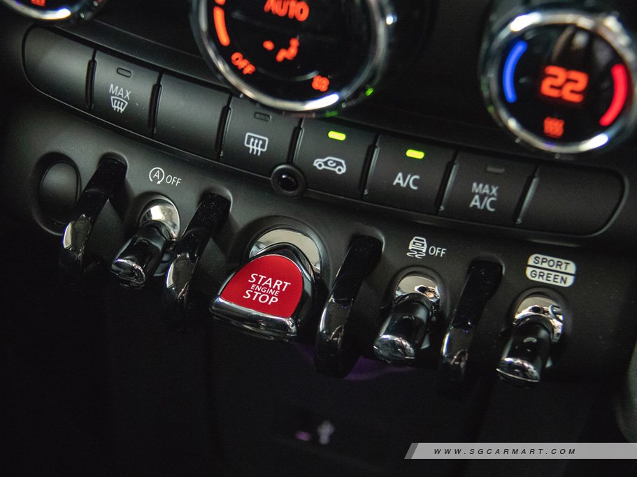 https://i.i-sgcm.com/new_cars/cars/12316/12316_g17
