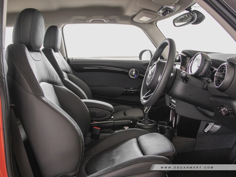 https://i.i-sgcm.com/new_cars/cars/12316/12316_g20