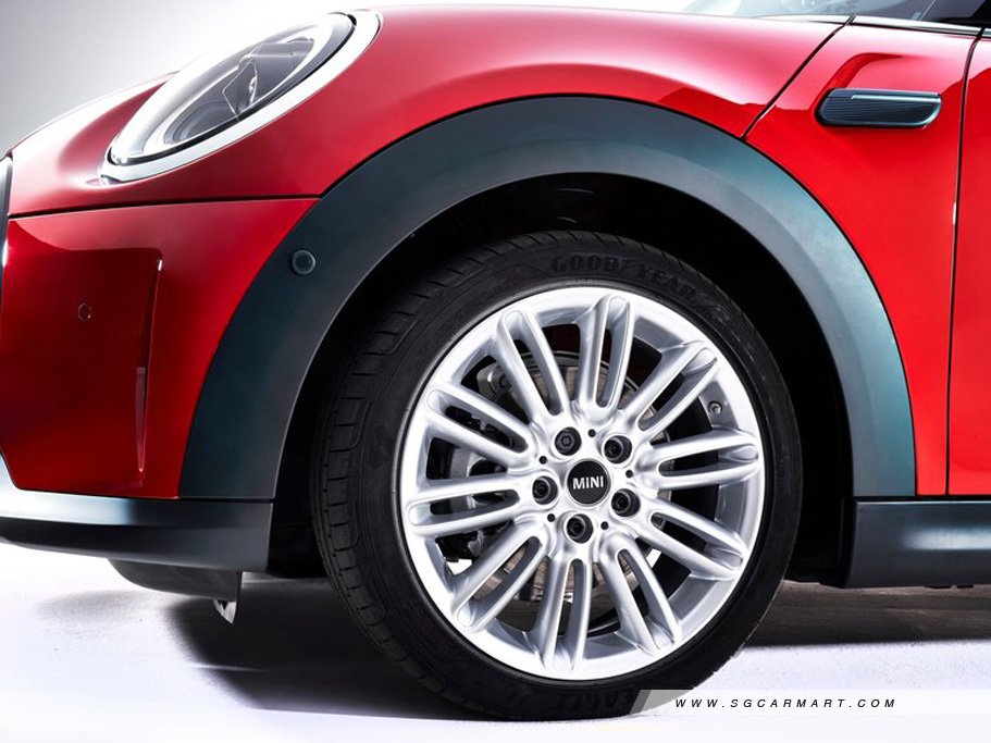 https://i.i-sgcm.com/new_cars/cars/12316/12316_g45