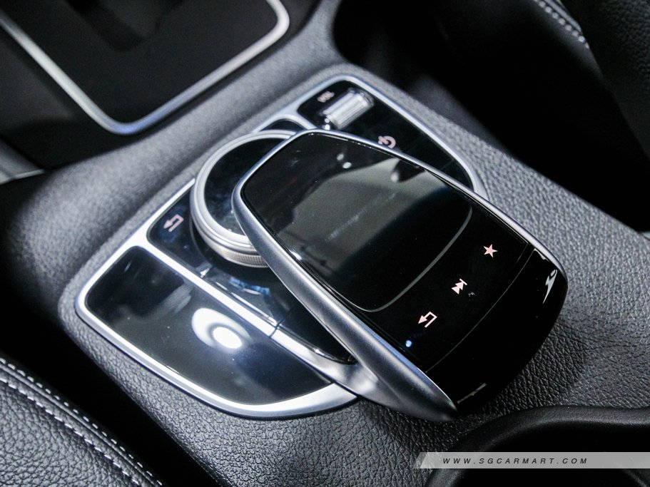 https://i.i-sgcm.com/new_cars/cars/12326/12326_g39