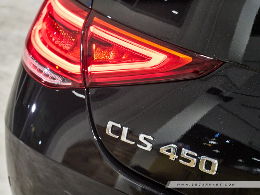 https://i.i-sgcm.com/new_cars/cars/12329/12329_g11