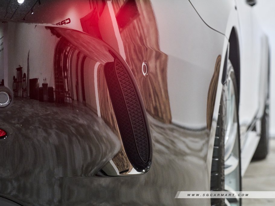 https://i.i-sgcm.com/new_cars/cars/12329/12329_g14