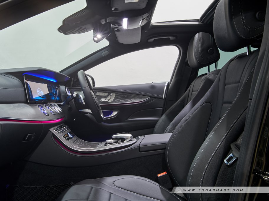 https://i.i-sgcm.com/new_cars/cars/12329/12329_g15