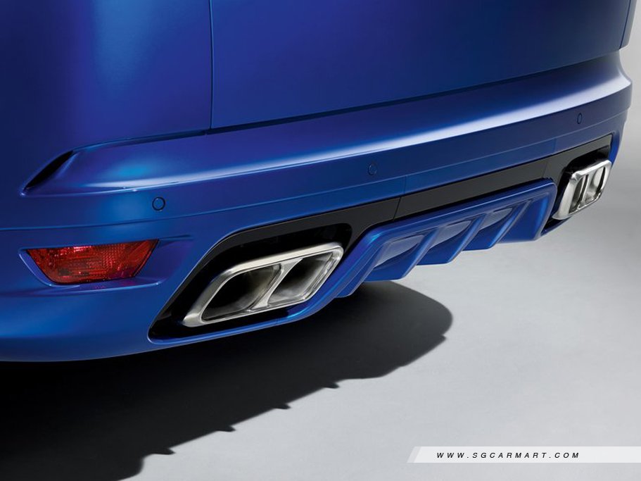 https://i.i-sgcm.com/new_cars/cars/12332/12332_g7