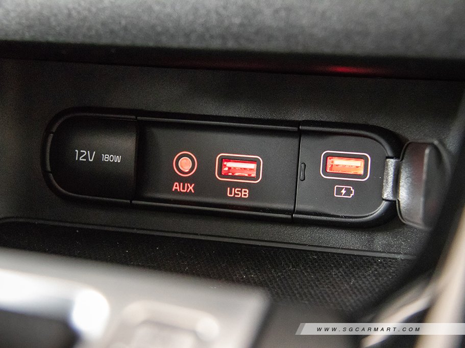 https://i.i-sgcm.com/new_cars/cars/12334/12334_g43