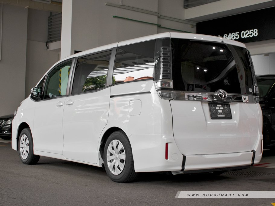 https://i.i-sgcm.com/new_cars/cars/12335/12335_g28