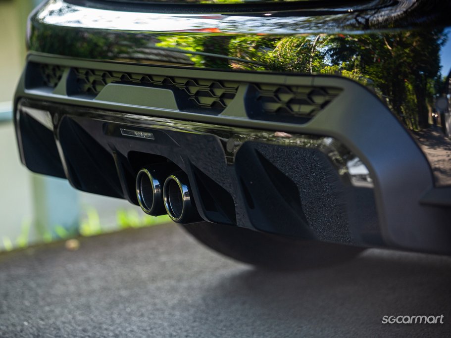 https://i.i-sgcm.com/new_cars/cars/12340/12340_g103