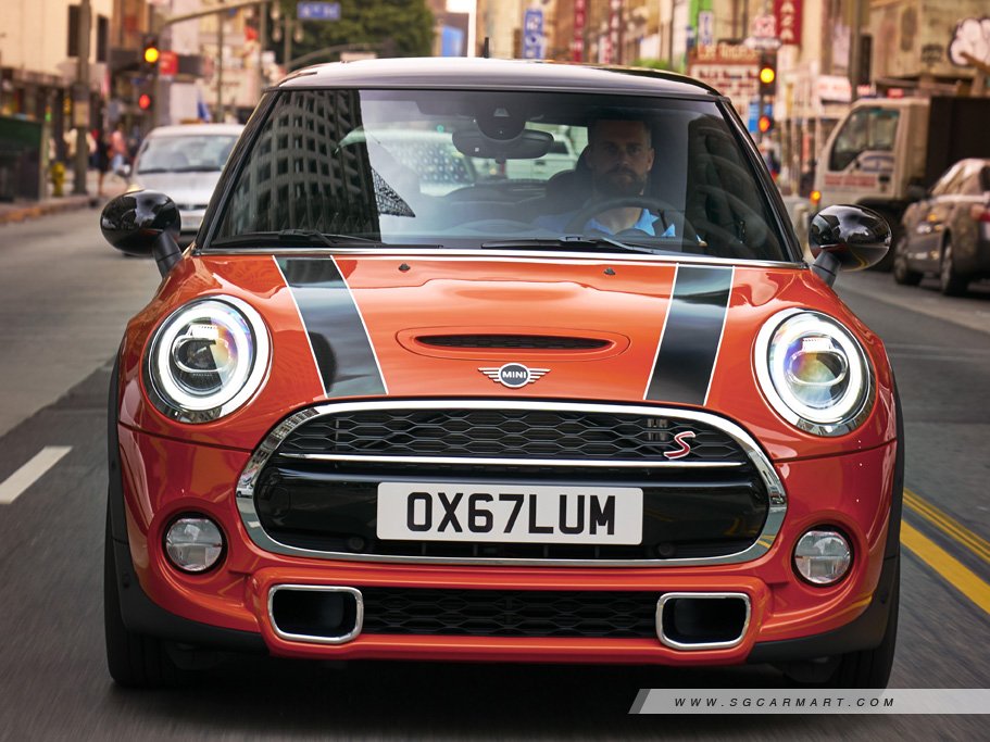 https://i.i-sgcm.com/new_cars/cars/12340/12340_g26