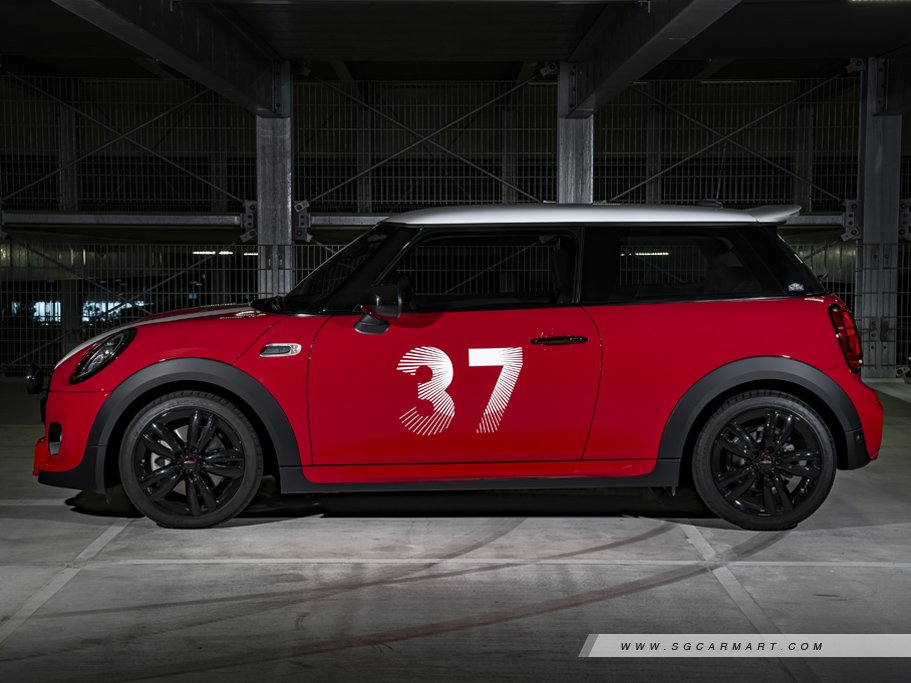 https://i.i-sgcm.com/new_cars/cars/12340/12340_g39