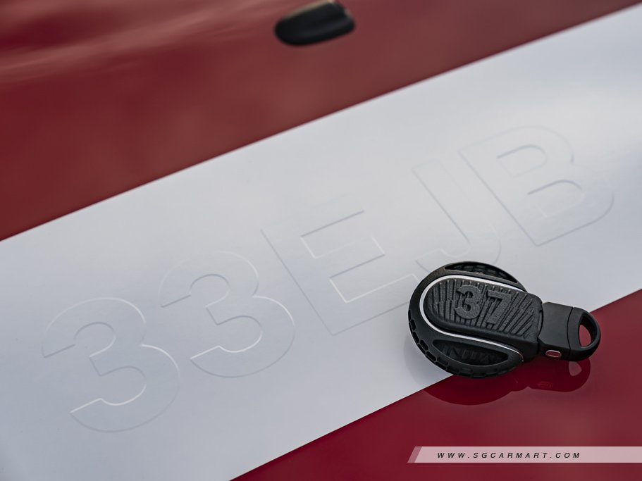 https://i.i-sgcm.com/new_cars/cars/12340/12340_g43