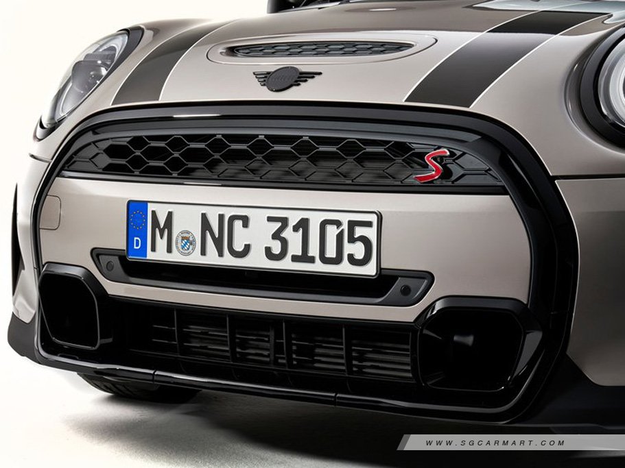 https://i.i-sgcm.com/new_cars/cars/12340/12340_g59