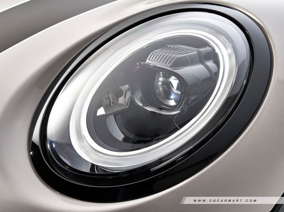 https://i.i-sgcm.com/new_cars/cars/12340/12340_g62