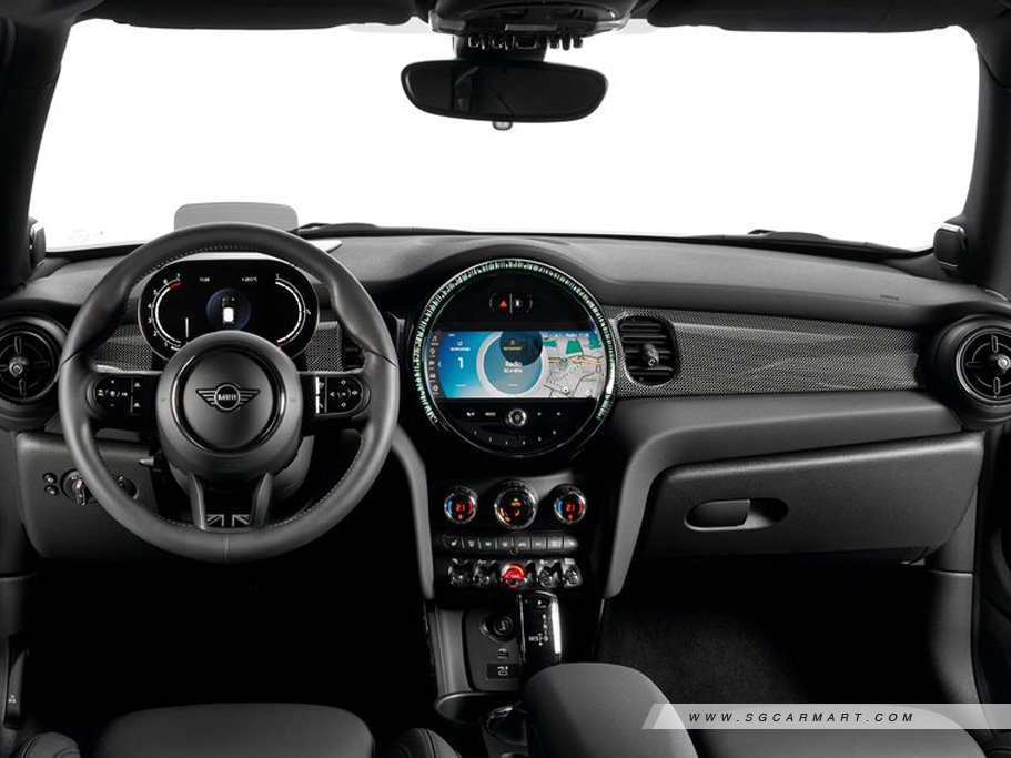 https://i.i-sgcm.com/new_cars/cars/12340/12340_g70