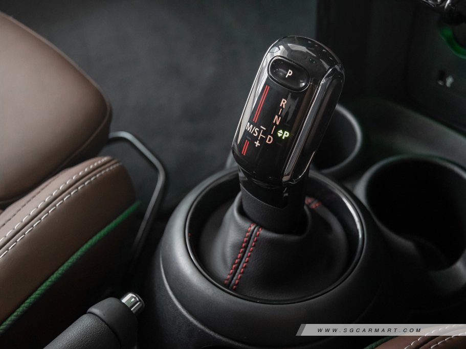 https://i.i-sgcm.com/new_cars/cars/12341/12341_g13