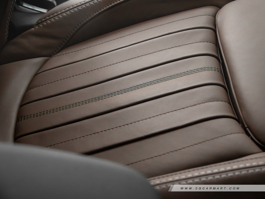 https://i.i-sgcm.com/new_cars/cars/12341/12341_g18