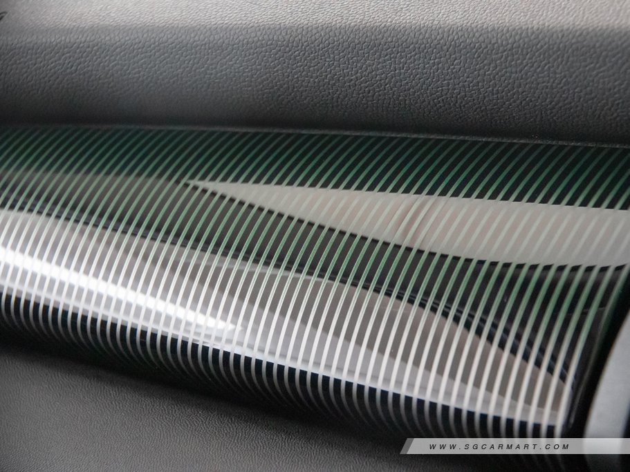 https://i.i-sgcm.com/new_cars/cars/12341/12341_g19
