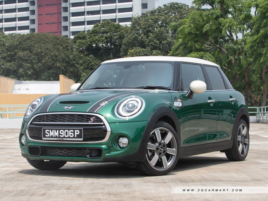 https://i.i-sgcm.com/new_cars/cars/12341/12341_g1