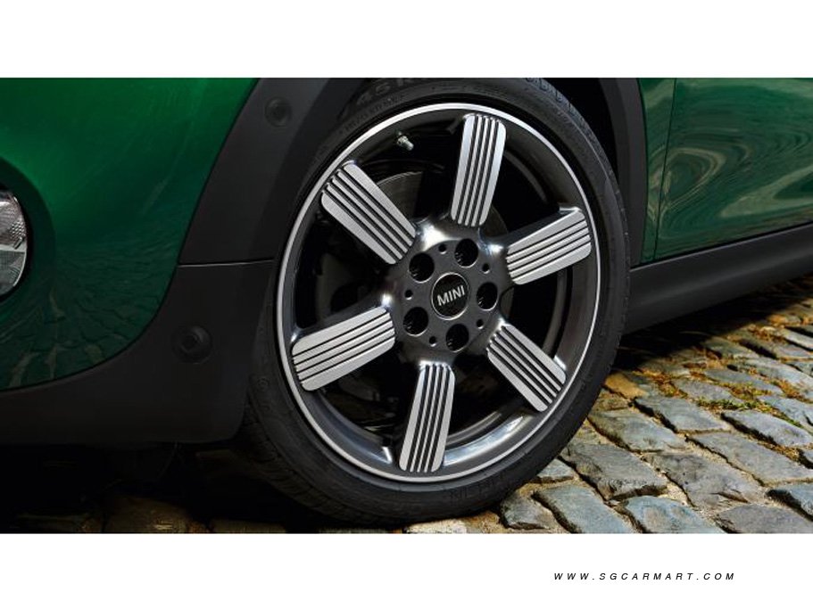 https://i.i-sgcm.com/new_cars/cars/12341/12341_g41