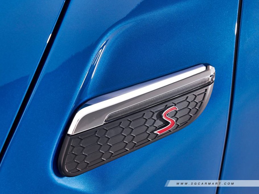https://i.i-sgcm.com/new_cars/cars/12341/12341_g77