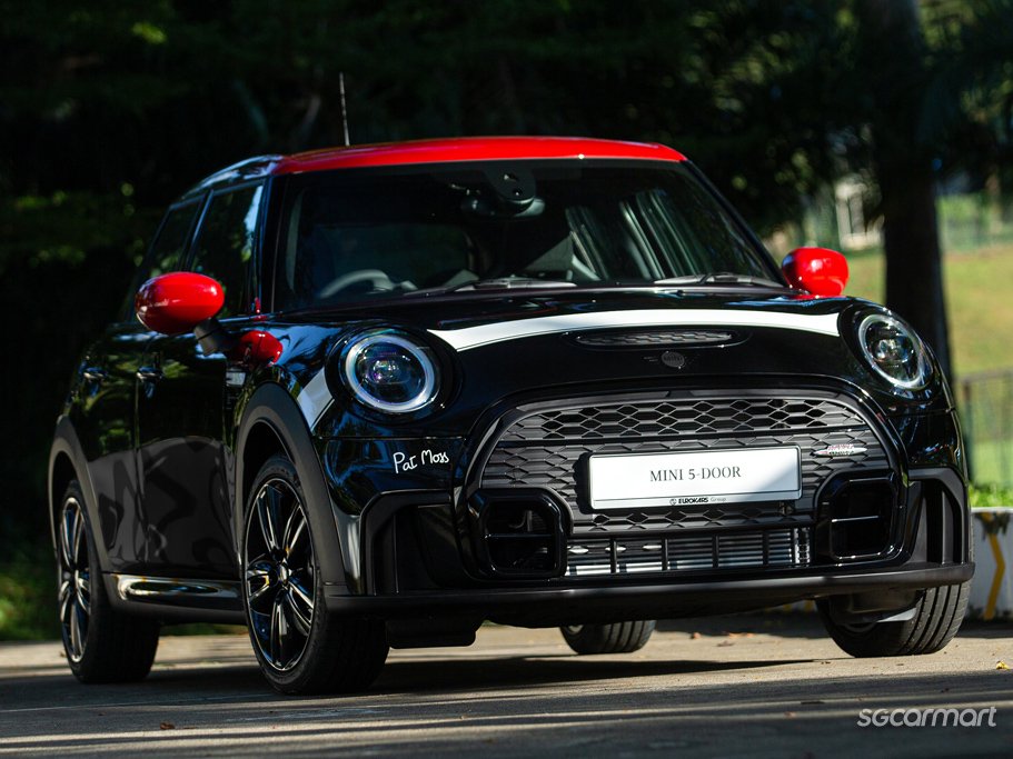 https://i.i-sgcm.com/new_cars/cars/12341/12341_g92