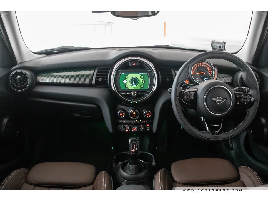 https://i.i-sgcm.com/new_cars/cars/12341/12341_g9