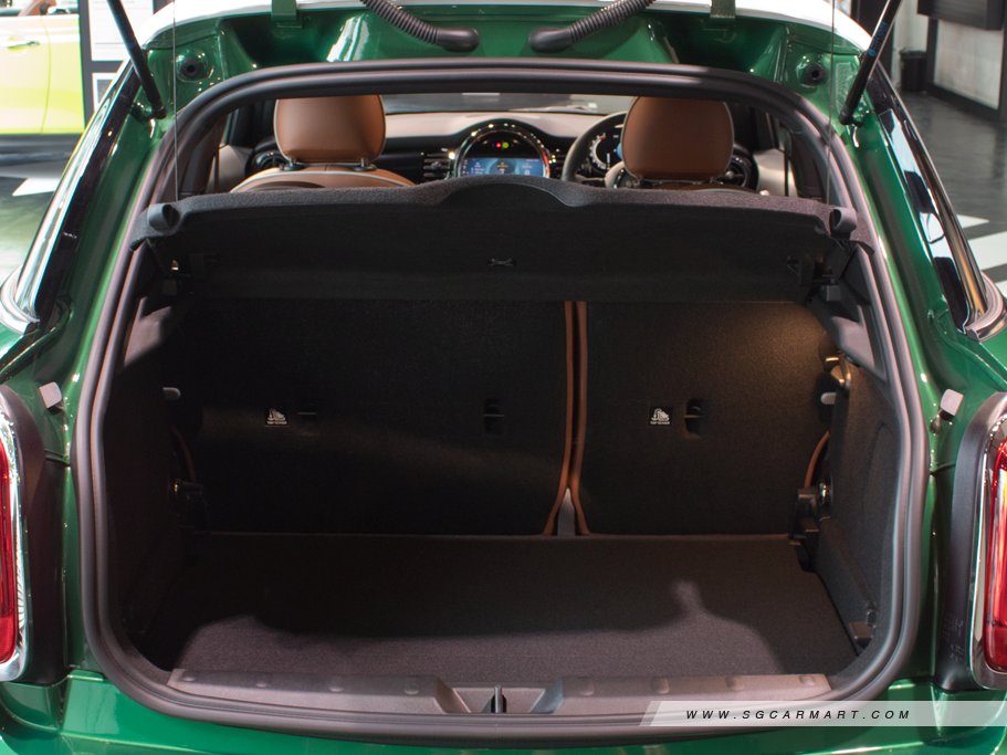 https://i.i-sgcm.com/new_cars/cars/12342/12342_g20