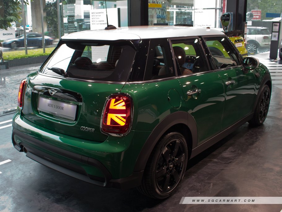 https://i.i-sgcm.com/new_cars/cars/12342/12342_g4