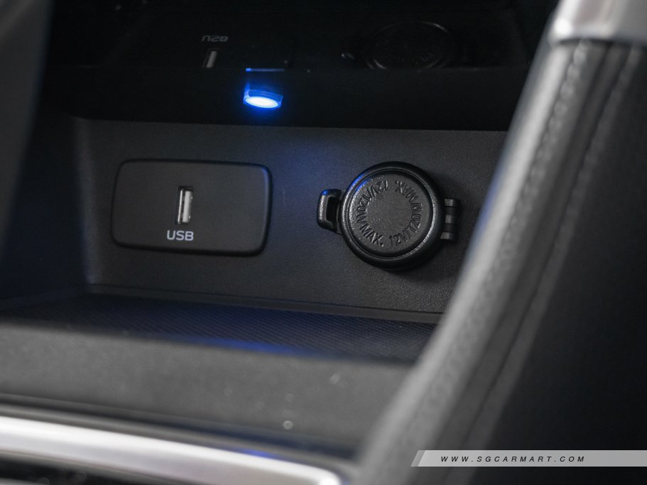 https://i.i-sgcm.com/new_cars/cars/12343/12343_g110