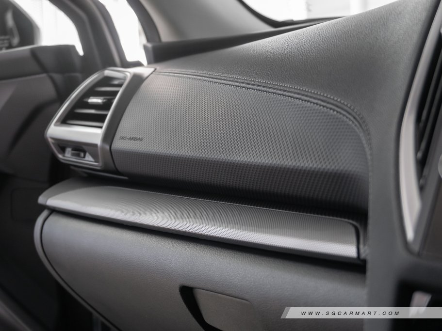https://i.i-sgcm.com/new_cars/cars/12343/12343_g114