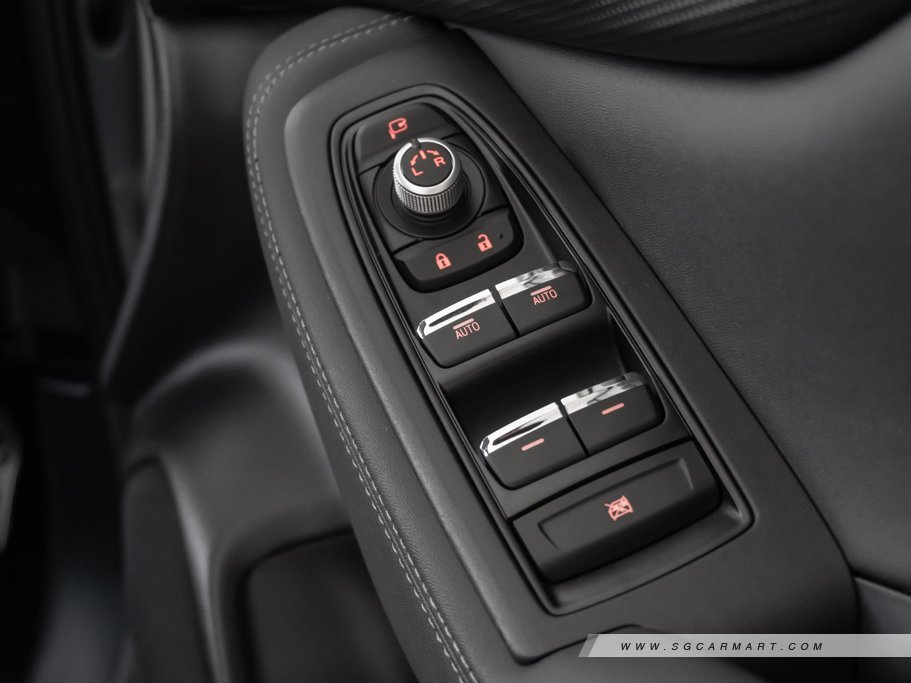 https://i.i-sgcm.com/new_cars/cars/12343/12343_g116