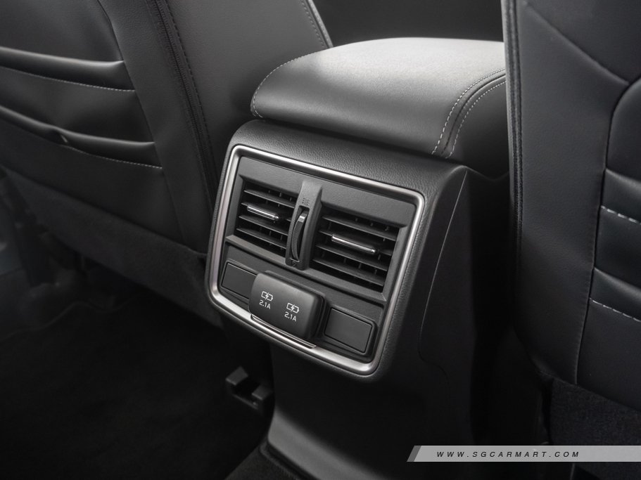 https://i.i-sgcm.com/new_cars/cars/12343/12343_g119