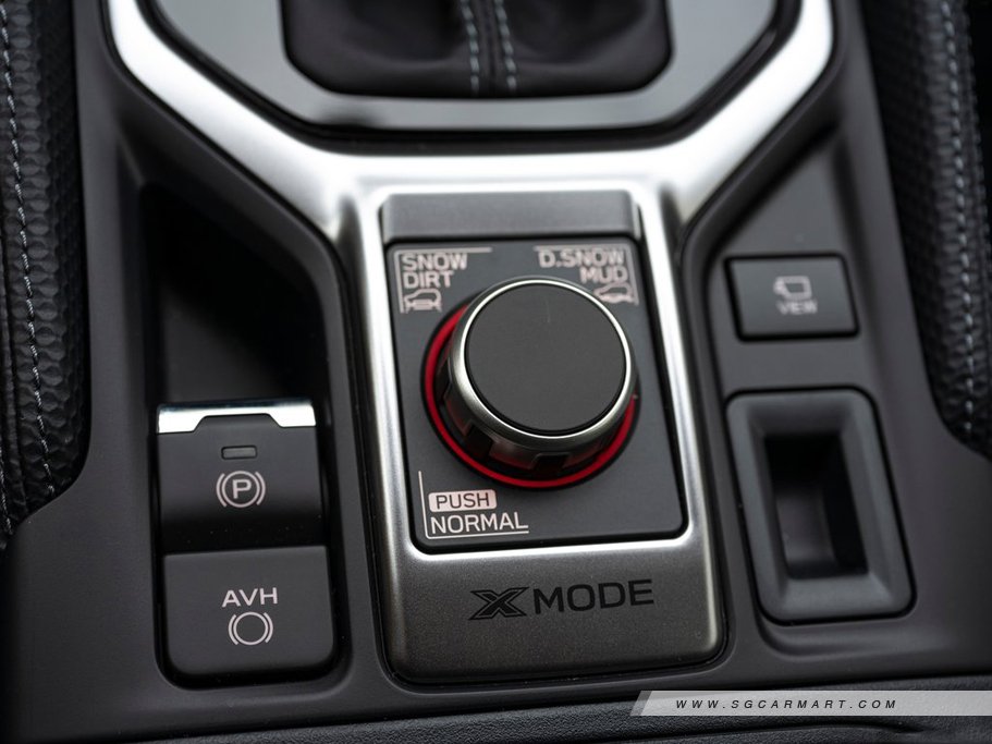 https://i.i-sgcm.com/new_cars/cars/12343/12343_g133