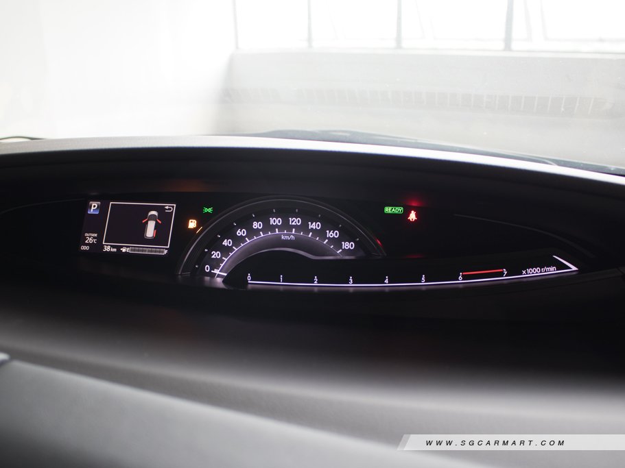 https://i.i-sgcm.com/new_cars/cars/12345/12345_g22
