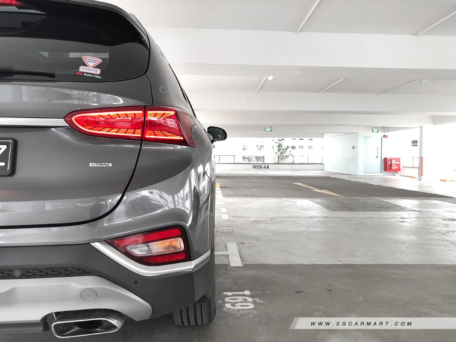 https://i.i-sgcm.com/new_cars/cars/12350/12350_g10