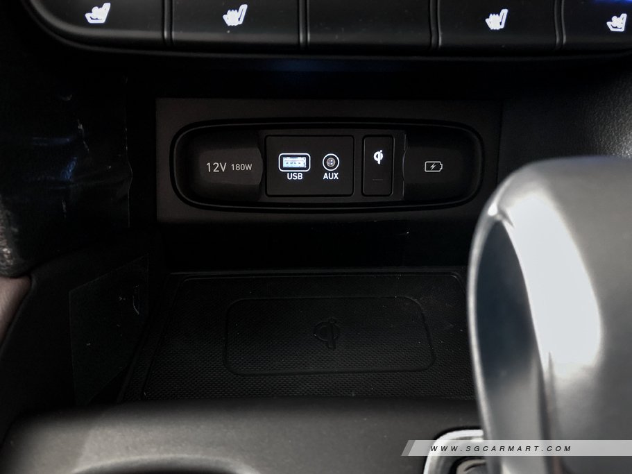 https://i.i-sgcm.com/new_cars/cars/12350/12350_g21