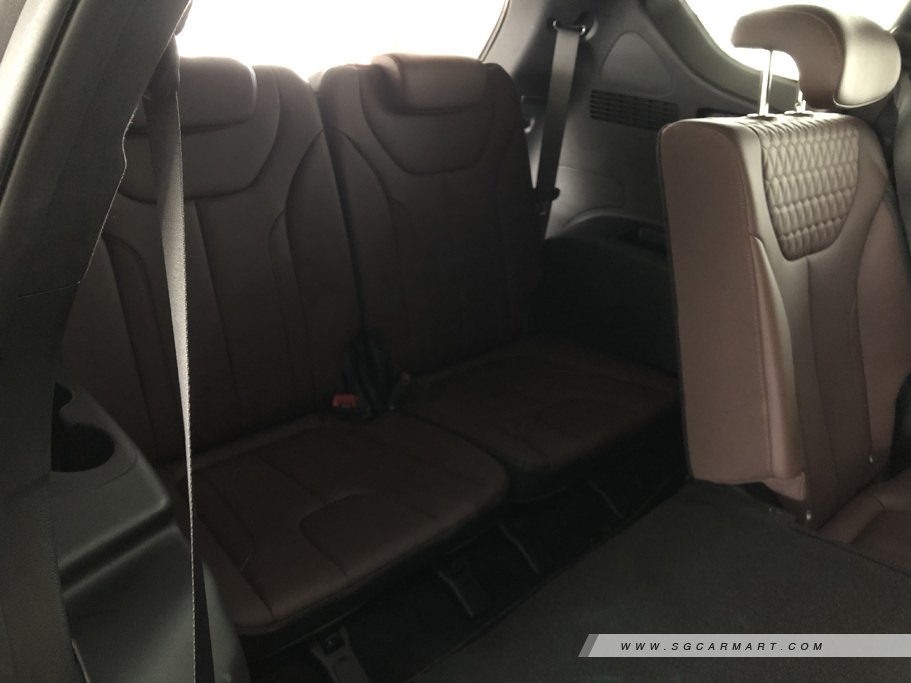 https://i.i-sgcm.com/new_cars/cars/12350/12350_g27