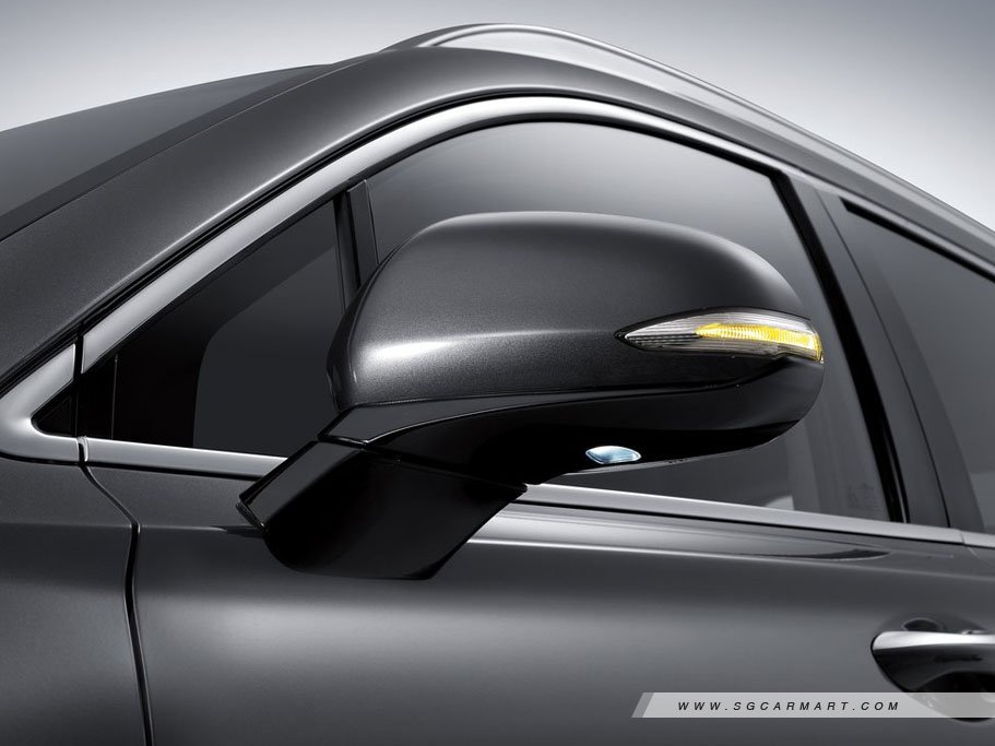 https://i.i-sgcm.com/new_cars/cars/12350/12350_g44
