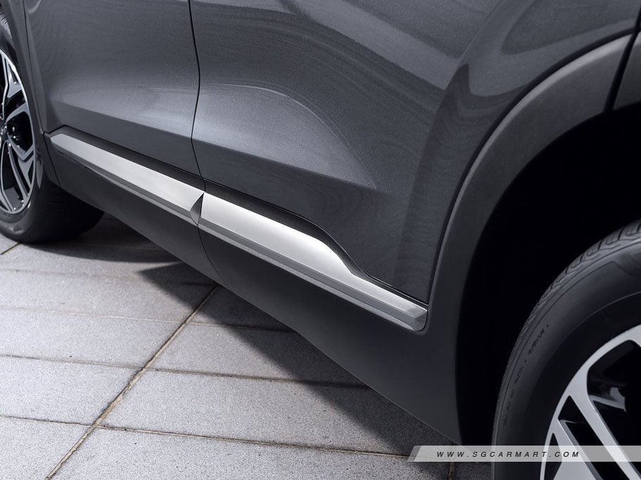 https://i.i-sgcm.com/new_cars/cars/12350/12350_g45
