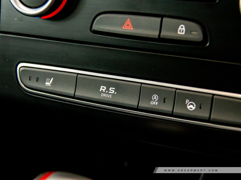Renault Megane RS 1.8T TCe 61