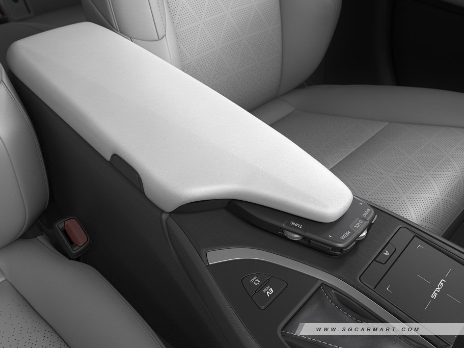 https://i.i-sgcm.com/new_cars/cars/12363/12363_g21