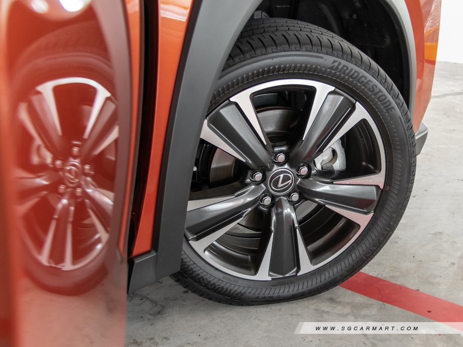 https://i.i-sgcm.com/new_cars/cars/12363/12363_g42