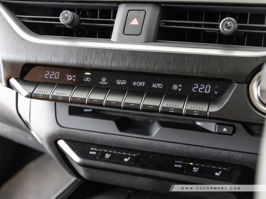 https://i.i-sgcm.com/new_cars/cars/12363/12363_g55