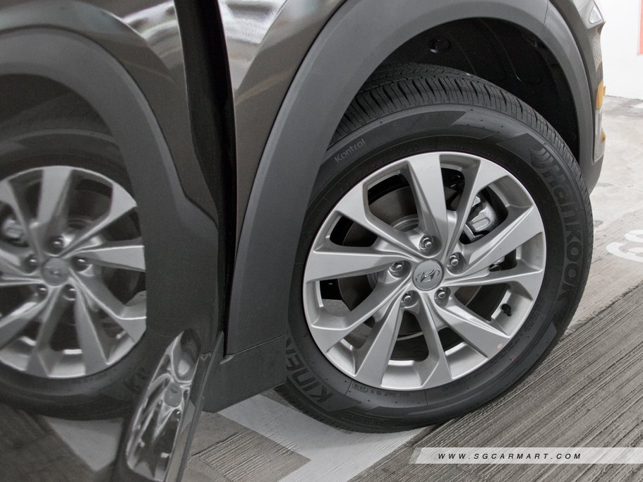 https://i.i-sgcm.com/new_cars/cars/12364/12364_g10