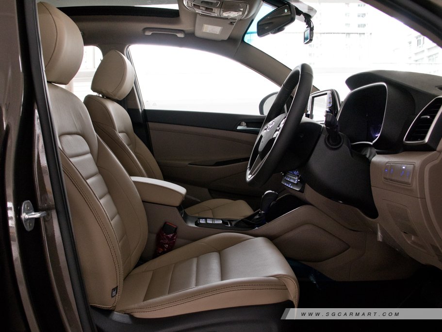 https://i.i-sgcm.com/new_cars/cars/12364/12364_g24