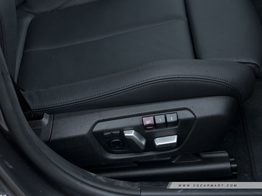 https://i.i-sgcm.com/new_cars/cars/12366/12366_g28