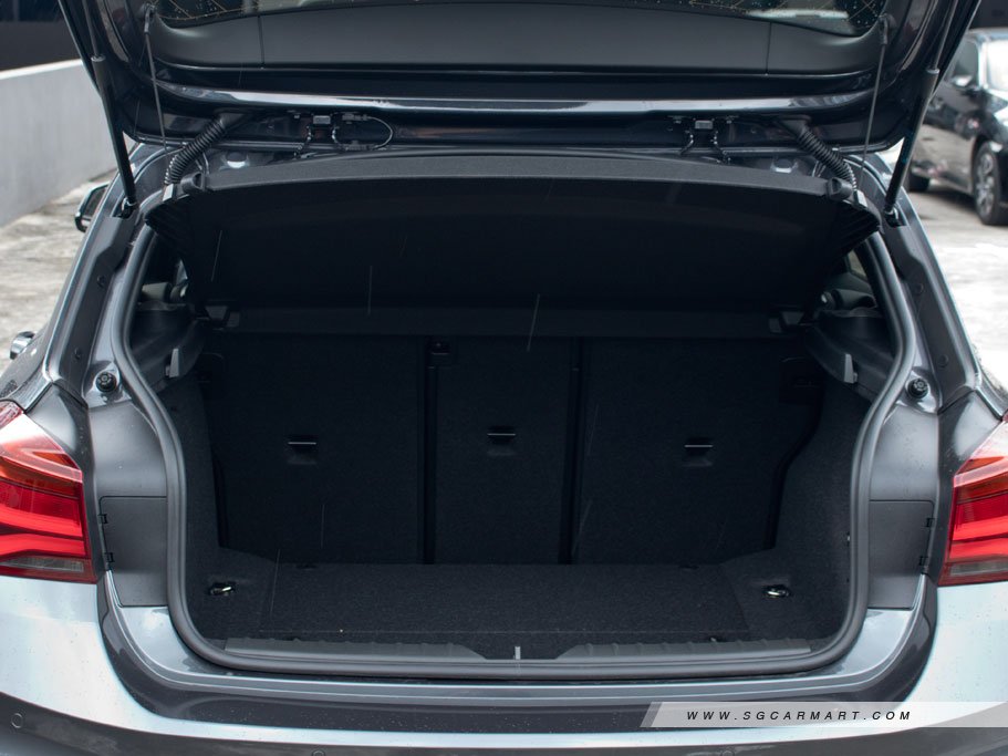 https://i.i-sgcm.com/new_cars/cars/12366/12366_g29
